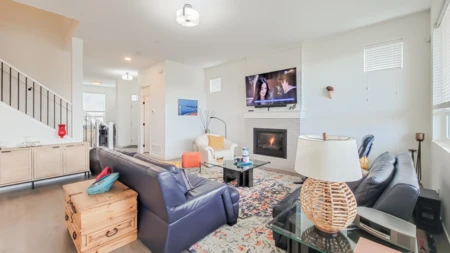 Family Room Photo of 24670 106 Avenue, Maple Ridge, BC