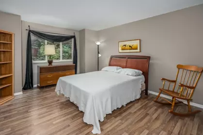 Walk-In Closet Photo of 252 13888 70 Avenue, Surrey, BC