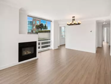 Kitchen Island Photo of 404 1501 Howe Street, Vancouver, BC