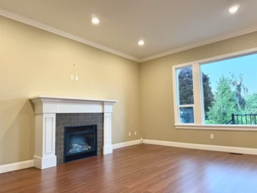 1664 King George Boulevard, Surrey, BC, Surrey — Half Duplex for sale