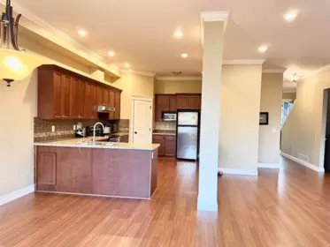 Kitchen Island Photo of 1664 King George Boulevard, Surrey, BC