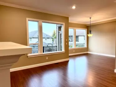 Walk-In Closet Photo of 1664 King George Boulevard, Surrey, BC
