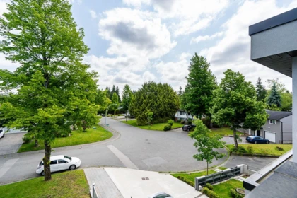 Garage Interior Photo of 9417 132a Street, Surrey, BC