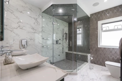 Laundry Room Photo of 9417 132a Street, Surrey, BC