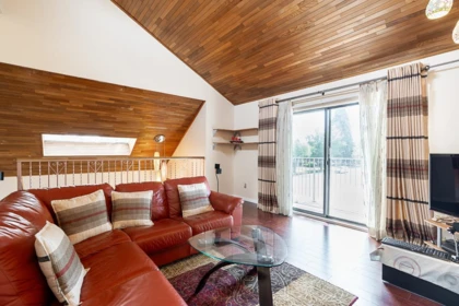 Primary Bedroom Photo of 6496 Quebec Street, Vancouver, BC