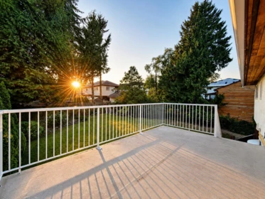 Outdoor Patio Photo of 6331 129a Street, Surrey, BC