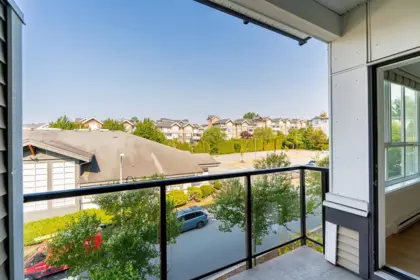 Staircase Photo of 302 6468 195a Street, Surrey, BC
