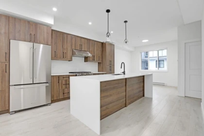Kitchen Island Photo of 12 789 Ota Avenue, New Westminster, BC