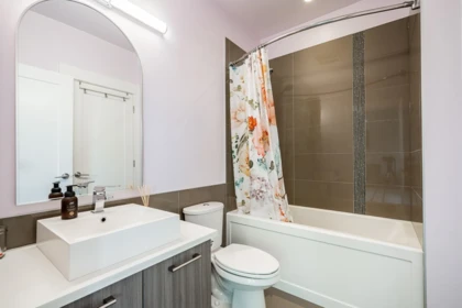 Powder Room Photo of 405 2214 Kelly Avenue, Port Coquitlam, BC