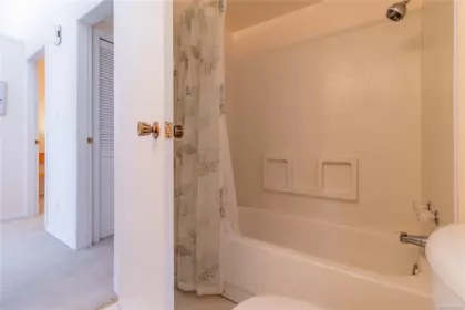 Mudroom Photo of 3803 Cutlass Court, No City Value, BC