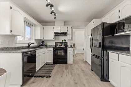 Pantry Photo of 44983 Cumberland Avenue, Chilliwack, BC
