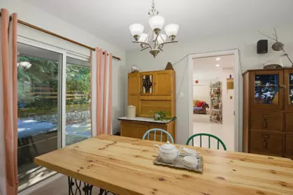 Breakfast Nook Photo of 32751 Charnley Drive, Mission, BC