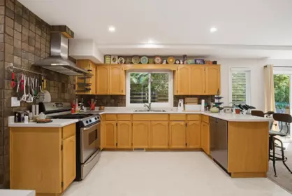 32751 Charnley Drive, Mission, BC, Mission — Single Family Residence for sale