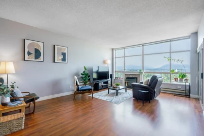 2001 14881 103a Avenue, Surrey, BC, Surrey — Apartment/Condo for sale