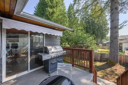 Breakfast Nook Photo of 3342 Fromme Road, North Vancouver, BC