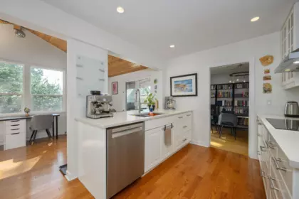 Family Room Photo of 3342 Fromme Road, North Vancouver, BC