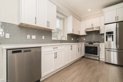 2368 E 34th Avenue, Vancouver, BC, Vancouver — Half Duplex for sale