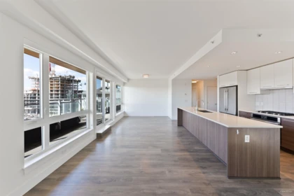 Kitchen Island Photo of 711 8580 River District Crossing, Vancouver, BC
