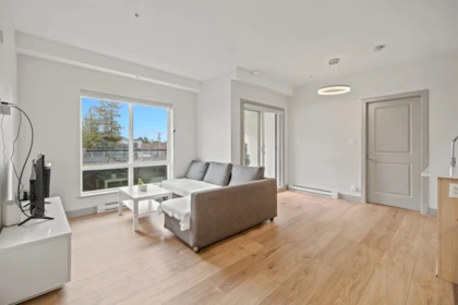 211 6968 Royal Oak Avenue, Burnaby, BC, Burnaby — Apartment/Condo for sale
