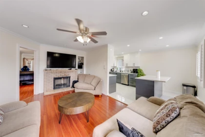 Kitchen Island Photo of 7069 144 Street, Surrey, BC