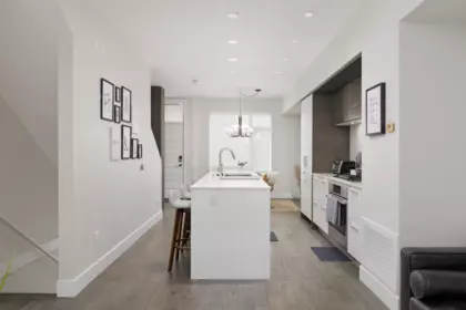 7476 Granville Street, Vancouver, BC, Vancouver — Townhouse for sale
