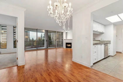 Kitchen Island Photo of 701 739 Princess Street, New Westminster, BC