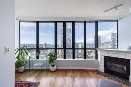 Family Room Photo of 3202 501 Pacific Street, Vancouver, BC