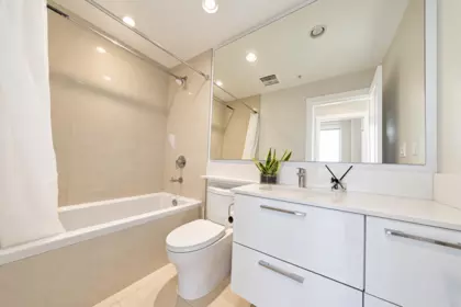 Mudroom Photo of 902 3533 Ross Drive, Vancouver, BC