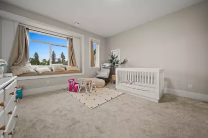 Staircase Photo of 16466 103 Avenue, Surrey, BC