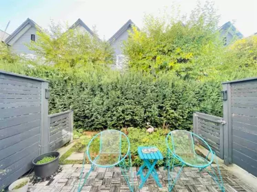 Living Room Photo of 35 6868 Burlington Avenue, Burnaby, BC