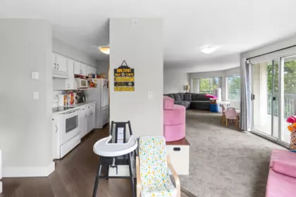 Kitchen Island Photo of 205 1755 Salton Road, Abbotsford, BC