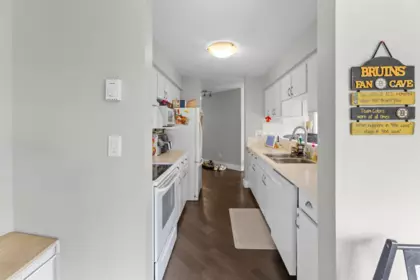 Primary Bedroom Photo of 205 1755 Salton Road, Abbotsford, BC