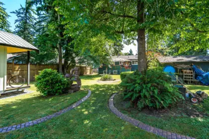 Community Amenities Photo (Clubhouse) of 34257 Woodbine Crescent, Abbotsford, BC