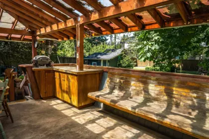 Outdoor Kitchen Photo of 34257 Woodbine Crescent, Abbotsford, BC