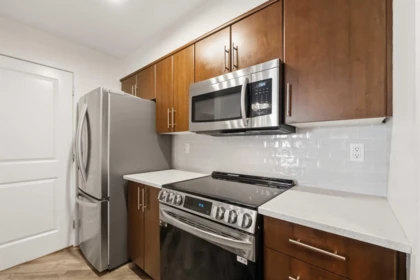 Basement Recreation Room Photo of 327 12248 224 Street, Maple Ridge, BC