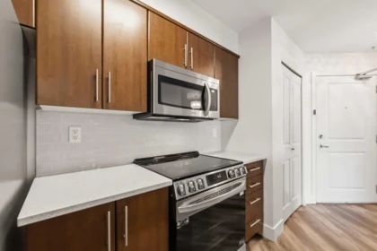 Mudroom Photo of 327 12248 224 Street, Maple Ridge, BC