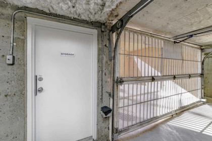 Hallway Photo of 1 1328 W 73rd Avenue, Vancouver, BC