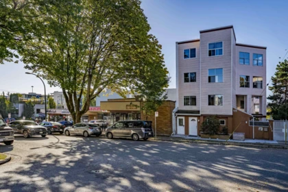 Swimming Pool Photo of 1 1328 W 73rd Avenue, Vancouver, BC