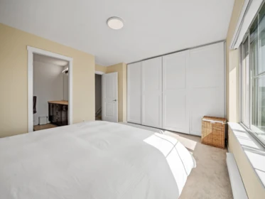 Hallway Photo of 186 3105 Dayanee Springs Boulevard, Coquitlam, BC