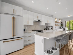 186 3105 Dayanee Springs Boulevard, Coquitlam, BC