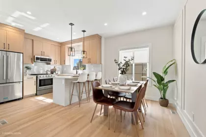 4 17432 58 Avenue, Surrey, BC, Surrey — Townhouse for sale