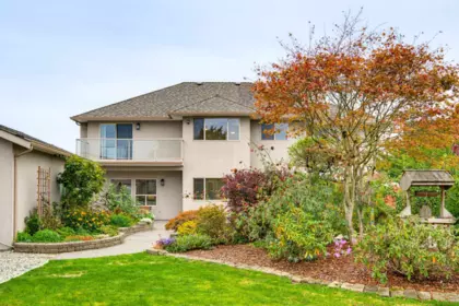 Fitness Center Photo Near 21679 52 Avenue, Langley, BC