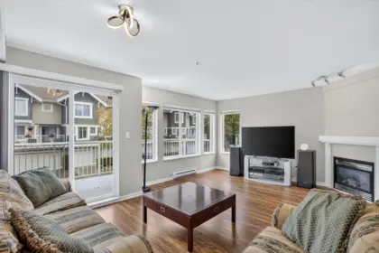 70 20760 Duncan Way, Langley, BC, Langley — Townhouse for sale