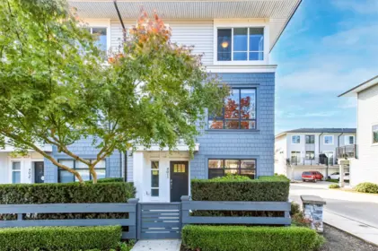 401 18505 Laurensen Place, Surrey, BC, Surrey — Townhouse for sale