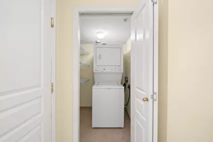 302 5800 Andrews Road, Richmond, BC, Richmond — Apartment/Condo for sale