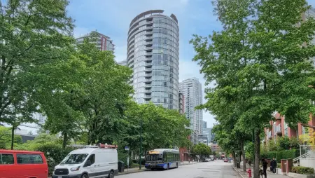 1008 58 Keefer Place, Vancouver, BC, Vancouver — Apartment/Condo for sale