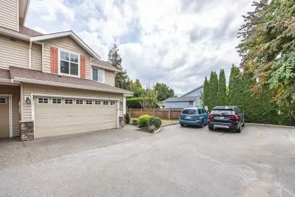 9 45152 Wells Road, Sardis, BC, Sardis — Townhouse for sale