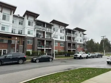 213 5415 Brydon Crescent, Langley, BC, Langley — Apartment/Condo for sale