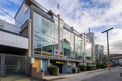 3460 Porter Street, Vancouver, BC, Vancouver — Townhouse for sale