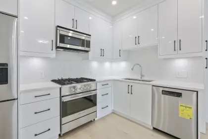6530 Knight Street, Vancouver, BC, Vancouver — Half Duplex for sale